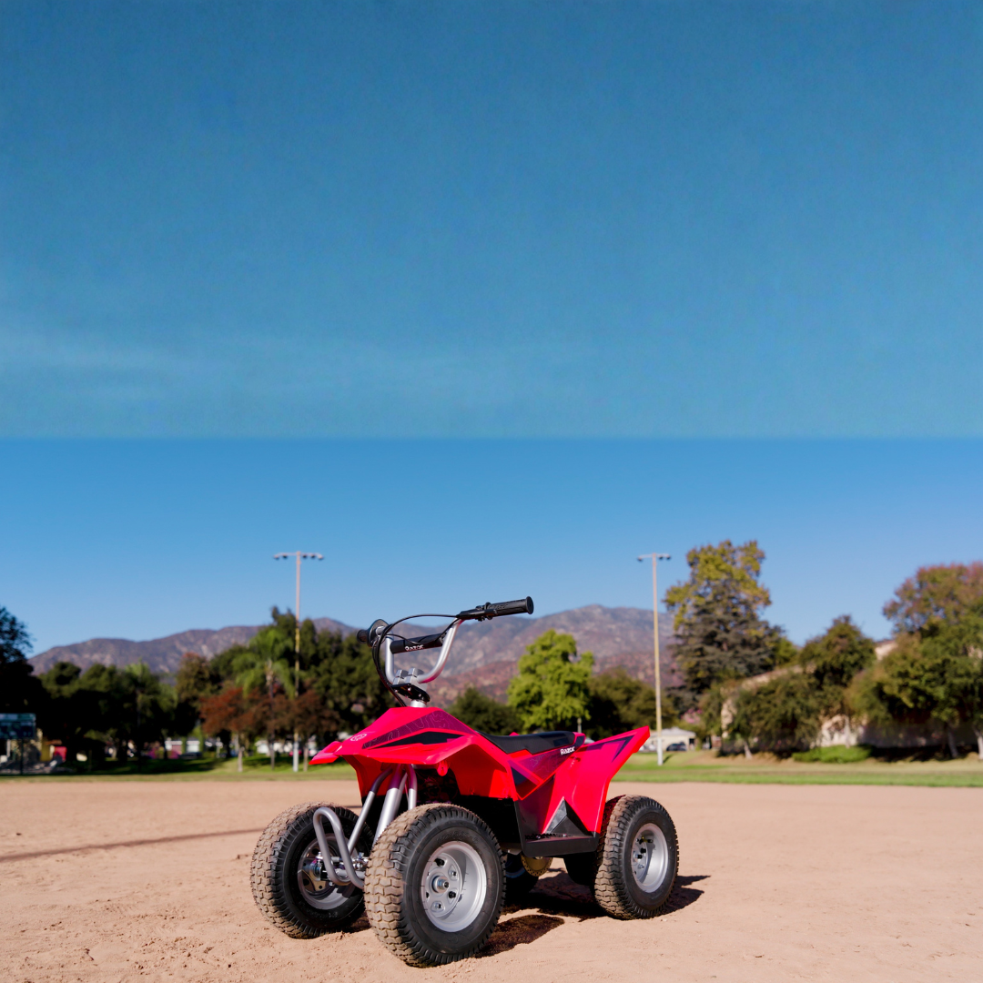 Razor Dirt Quad Red 13Km/Hr 8+