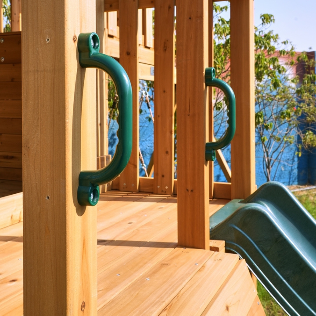 DYNAMIC SPORTS ARABIAN LEOPARD WOODEN SWING SET